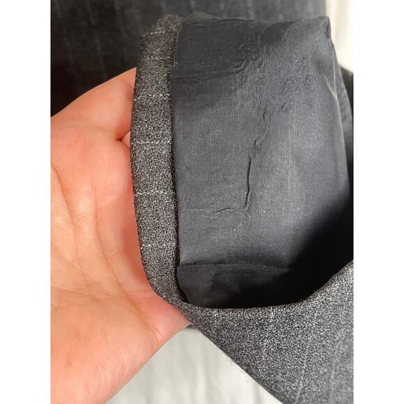 Camden Classics women's dark gray pinstripe wool pants, size 12 - Picture 5 of 9
